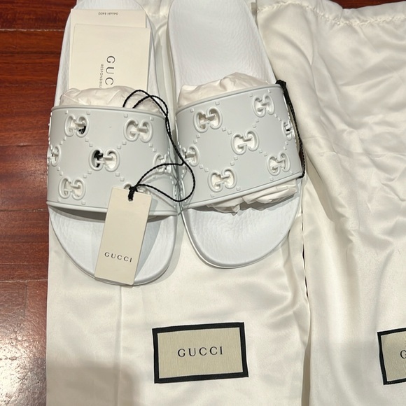 Shoes - Picture 1 of 2